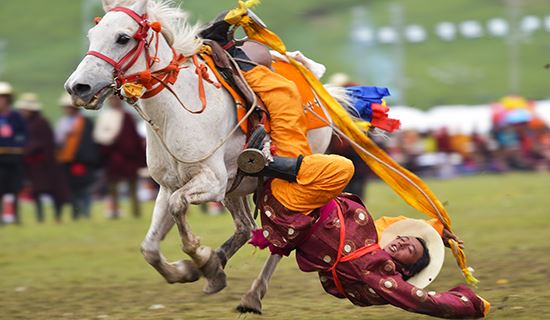 Experience Tagong Mask Dance Festival and Litang Horse Racing Festival 2020