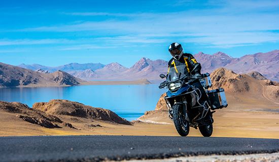 Tibet Rental Motorbike Tour to Everest and Nam Tso Lake